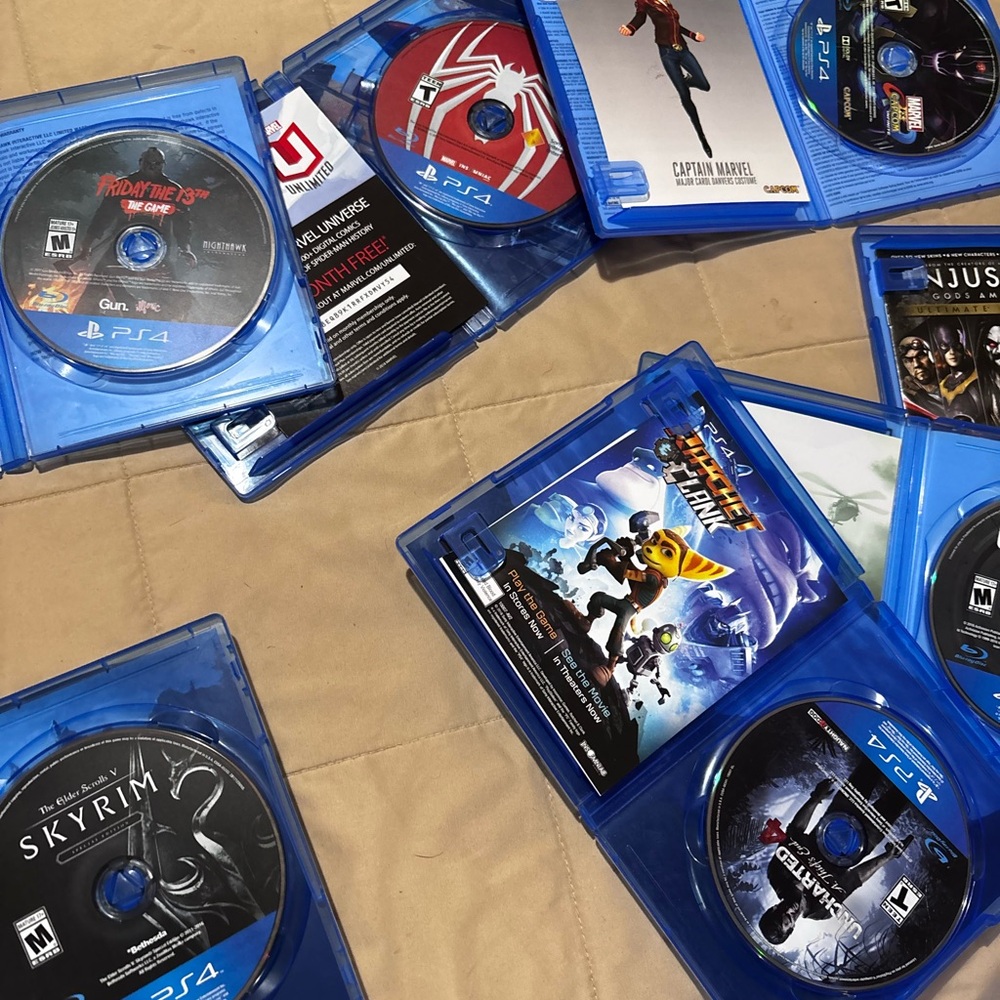 Sony PS4 Game Set with Blue Cases